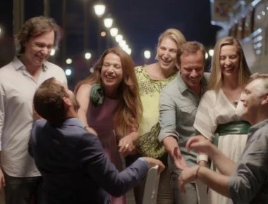 Κι όμως, κανένα κανάλι δεν ενδιαφέρθηκε για το Λόγω Τιμής: Πού θα προβληθεί